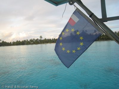 Fleur de Sel arbore lorsqu'elle le peut (c'est-à-dire lorsque ça ne lui cause pas trop de soucis) le pavillon européen