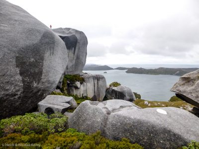 Du sommet du Bald Cone, Brett surplombe Port Pegasus