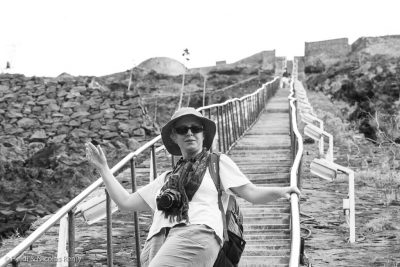 Heidi pause et pose à mi-chemin de la Jacob's Ladder