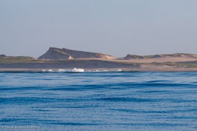 Une fois la vapeur d'eau évaporée, l'Ile de Sable semble magnifique.